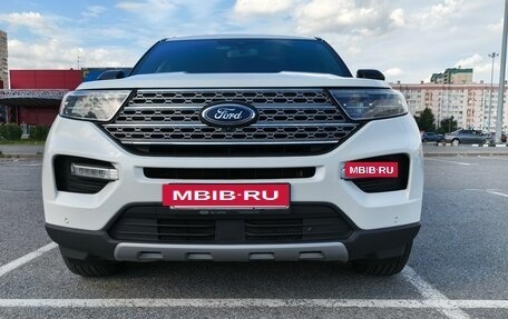 Ford Explorer VI, 2019 год, 4 700 000 рублей, 2 фотография