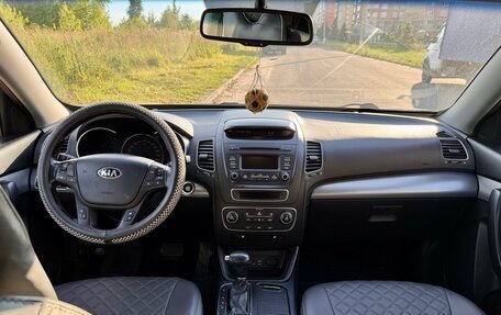 KIA Sorento II рестайлинг, 2015 год, 2 100 000 рублей, 19 фотография