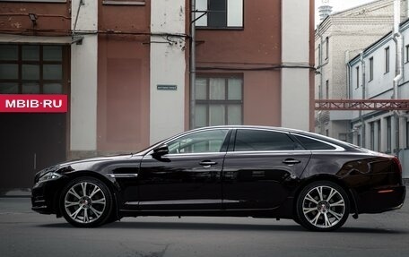 Jaguar XJ IV (X351), 2010 год, 2 400 000 рублей, 11 фотография
