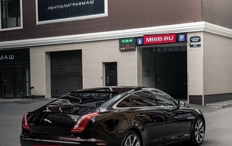 Jaguar XJ IV (X351), 2010 год, 2 400 000 рублей, 15 фотография