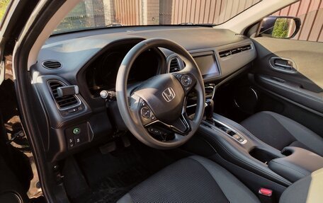 Honda HR-V II, 2020 год, 1 850 000 рублей, 7 фотография