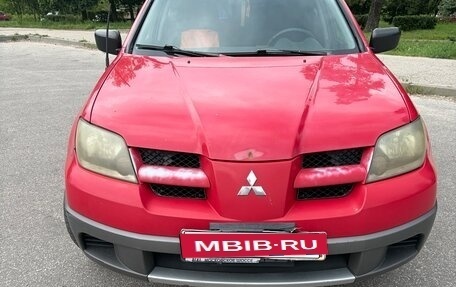 Mitsubishi Outlander III рестайлинг 3, 2002 год, 545 000 рублей, 4 фотография