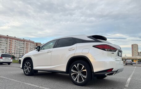 Lexus RX IV рестайлинг, 2021 год, 5 200 000 рублей, 13 фотография