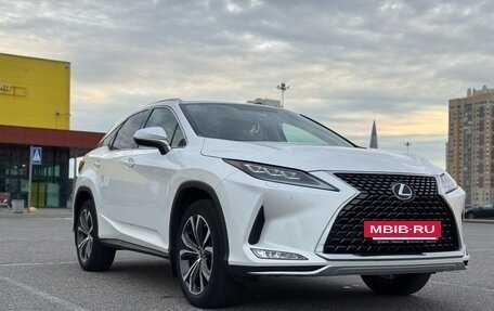 Lexus RX IV рестайлинг, 2021 год, 5 200 000 рублей, 3 фотография