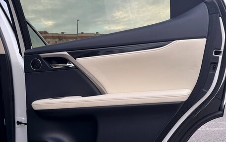 Lexus RX IV рестайлинг, 2021 год, 5 200 000 рублей, 27 фотография