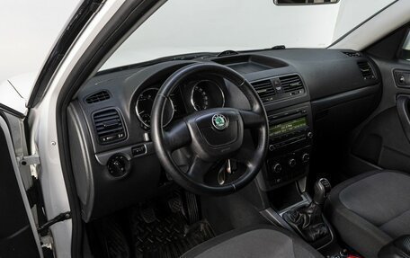 Skoda Yeti I рестайлинг, 2012 год, 649 000 рублей, 9 фотография