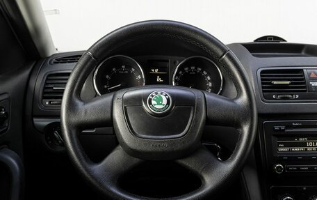 Skoda Yeti I рестайлинг, 2012 год, 649 000 рублей, 16 фотография