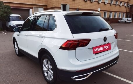 Volkswagen Tiguan II, 2023 год, 3 250 000 рублей, 3 фотография