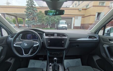 Volkswagen Tiguan II, 2023 год, 3 250 000 рублей, 32 фотография