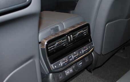 Toyota Land Cruiser, 2026 год, 13 999 000 рублей, 8 фотография