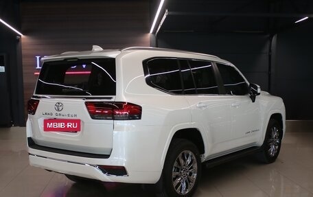 Toyota Land Cruiser, 2026 год, 13 999 000 рублей, 5 фотография