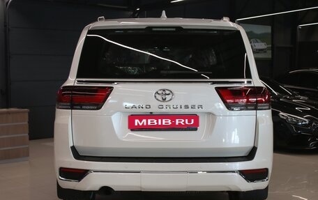 Toyota Land Cruiser, 2026 год, 13 999 000 рублей, 2 фотография