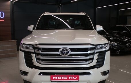 Toyota Land Cruiser, 2026 год, 13 999 000 рублей, 3 фотография