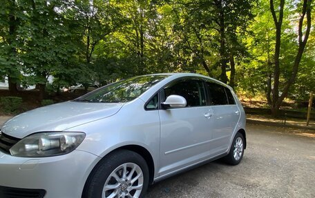 Volkswagen Golf Plus II, 2010 год, 770 000 рублей, 3 фотография