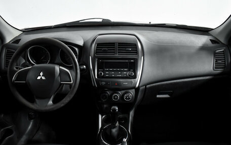 Mitsubishi ASX I рестайлинг, 2013 год, 890 000 рублей, 15 фотография