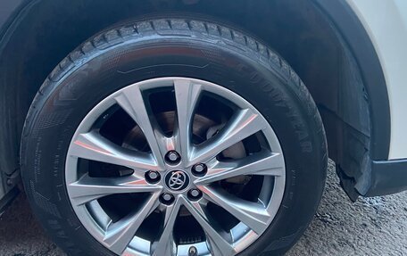 Toyota RAV4, 2016 год, 2 450 000 рублей, 16 фотография