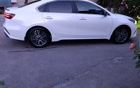 KIA Cerato IV, 2022 год, 2 700 000 рублей, 10 фотография