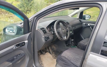 Volkswagen Touran III, 2012 год, 580 000 рублей, 6 фотография