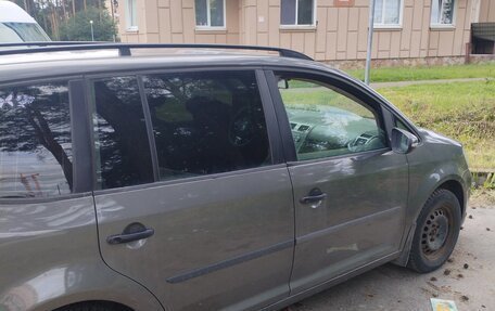 Volkswagen Touran III, 2012 год, 580 000 рублей, 5 фотография