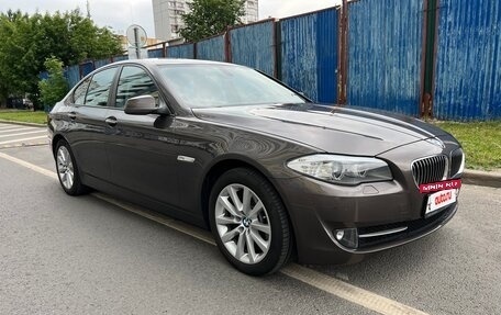 BMW 5 серия, 2010 год, 2 100 000 рублей, 8 фотография