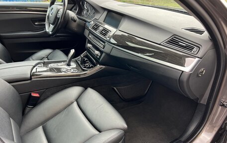 BMW 5 серия, 2010 год, 2 100 000 рублей, 19 фотография