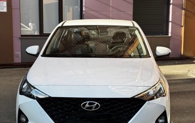 Hyundai Solaris II рестайлинг, 2021 год, 900 000 рублей, 1 фотография