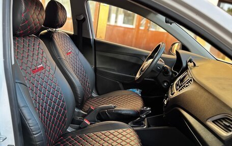 Hyundai Solaris II рестайлинг, 2021 год, 900 000 рублей, 19 фотография