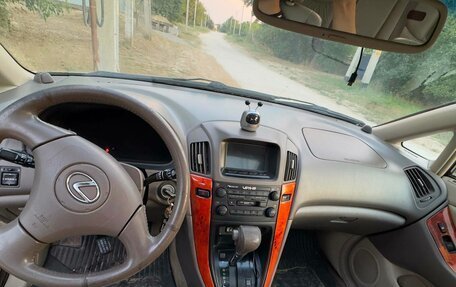Lexus RX IV рестайлинг, 2001 год, 750 000 рублей, 8 фотография