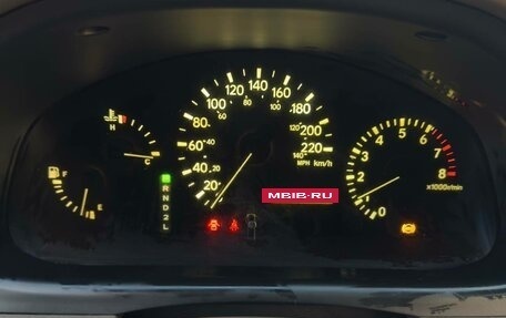 Lexus RX IV рестайлинг, 2001 год, 750 000 рублей, 12 фотография