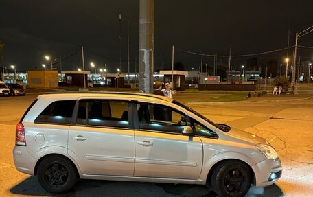 Opel Zafira B, 2007 год, 350 000 рублей, 5 фотография
