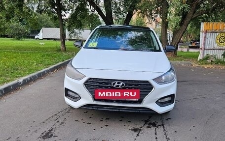 Hyundai Solaris II рестайлинг, 2019 год, 920 000 рублей, 3 фотография