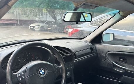 BMW 3 серия, 1992 год, 259 000 рублей, 8 фотография