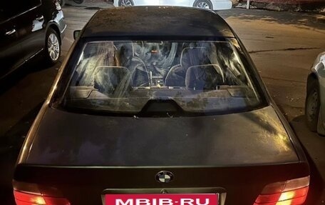 BMW 3 серия, 1992 год, 259 000 рублей, 16 фотография