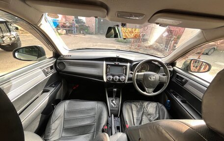 Toyota Corolla, 2015 год, 1 350 000 рублей, 4 фотография