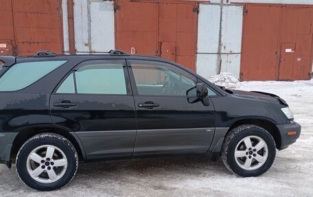 Lexus RX IV рестайлинг, 2001 год, 820 000 рублей, 17 фотография