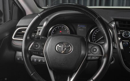 Toyota Camry, 2020 год, 3 239 000 рублей, 22 фотография