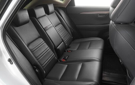 Lexus NX I, 2017 год, 2 999 000 рублей, 11 фотография
