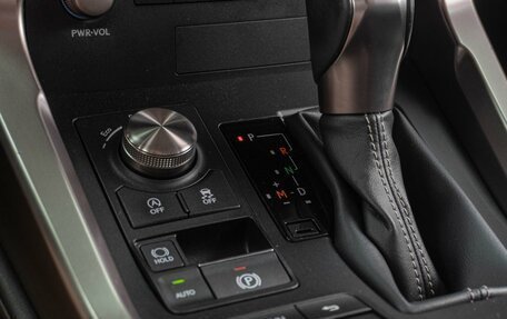 Lexus NX I, 2017 год, 2 999 000 рублей, 22 фотография