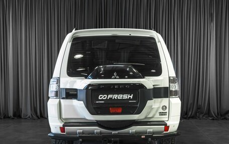 Mitsubishi Pajero IV, 2017 год, 2 899 000 рублей, 4 фотография