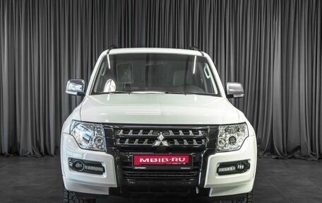 Mitsubishi Pajero IV, 2017 год, 2 899 000 рублей, 3 фотография