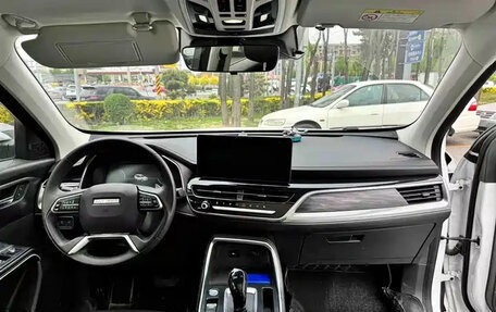 Haval H6, 2023 год, 1 045 000 рублей, 5 фотография
