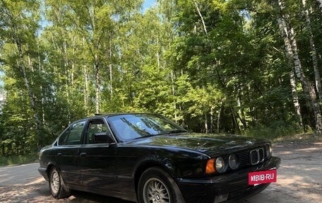 BMW 5 серия, 1988 год, 470 000 рублей, 21 фотография