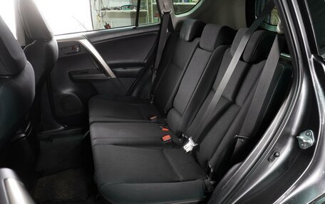 Toyota RAV4, 2013 год, 1 934 000 рублей, 9 фотография