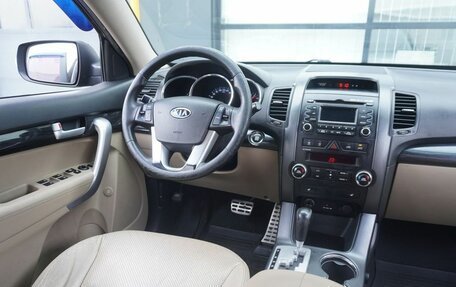 KIA Sorento II рестайлинг, 2010 год, 1 343 000 рублей, 13 фотография