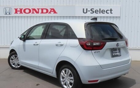 Honda Fit, 2020 год, 820 000 рублей, 3 фотография