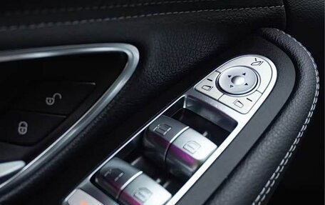 Mercedes-Benz C-Класс, 2019 год, 1 890 002 рублей, 22 фотография