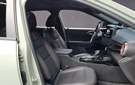Chevrolet Trax, 2023 год, 1 429 222 рублей, 17 фотография