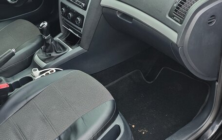 Skoda Octavia, 2011 год, 460 000 рублей, 3 фотография