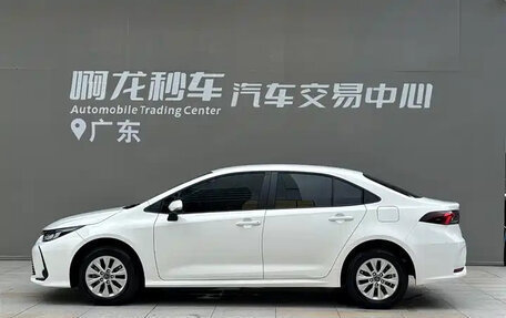 Toyota Corolla, 2024 год, 1 285 000 рублей, 10 фотография