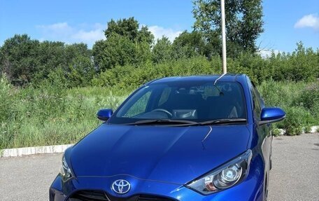Toyota Yaris, 2021 год, 830 000 рублей, 5 фотография